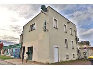 SAINTE SAVINE - Spécial investisseurs  local professionnel -