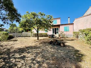 CAZILHAC: Charmante maison de 110 m2 avec jardin et garage