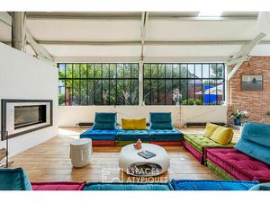 Ancien atelier transformé en loft avec Jardin