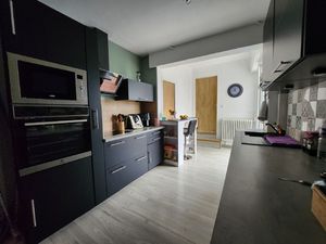 Maison rénovée plein coeur de Luçon avec 4 chambres