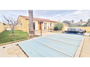 PLAIN PIED T5 AVEC PISCINE ET GARAGE!