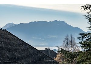 Appartement 4 pièces 119 m2 Résidence calme Proximité