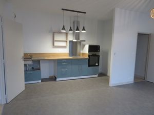 Appartement T4 rénové en centre ville