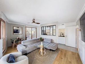 Le service de la location Barnes vous propose ce bien.