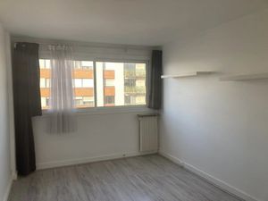 2 pièces vide rue Damrémont