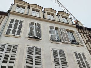 Studio vendu loué Centre historique d'Orléans