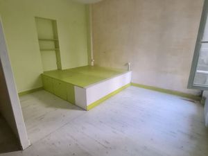 BUREAUX DE 57.97 M²