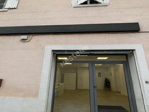 Local commercial Le Logis Neuf 95.94m2