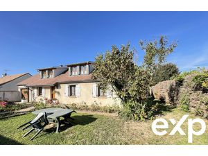 MAISON de 9 pièces dans un village calme à 5 km de VERNON