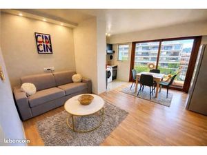 Studio meublé – Cannes centre – charges comprises – bail mobilité