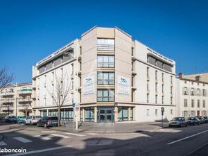 Studio 1 pièce 23 m²