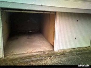 Garage de 13 m2 à louer sur Floirac
