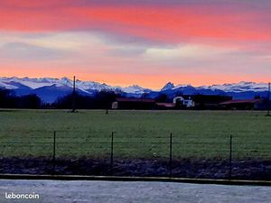 Maison de plain pied à 5 mn de Lescar avec vue sur les Pyrénées