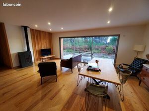 Maison neuve avec vue forêt  proche du lac