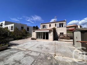 Maison à louer - 3 pièces - 85 m2 - Sanary Sur Mer - 83 - PROVENCE-ALPES-COTE-D-AZUR
