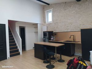 Maison 80m2  2 chambres et 1 bureau