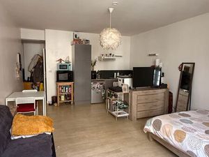 Grand studio lumineux