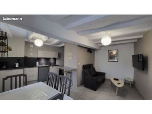 Appartement meublé au rez-de-chaussée à Saumur