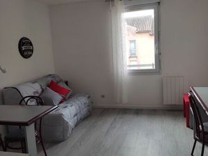 Studio meuble 20 m2 palais de justice