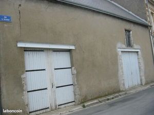 Parking Meung-sur-Loire