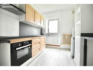 Charmant type 3 lumineux entièrement rénové proximité métro Mairie d'Hellemmes