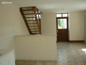 Appartement à louer SELLES 70