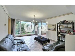 Appartement La Penne-sur-Huveaune 98.97 m² T-6 à vendre  318 000 €