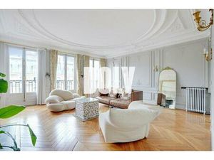 EXCLUSIVITÉ DOLY - APPARTEMENT TYPE 5 - RUE DE SAINT LAZARE  75008  PARIS