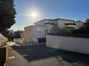 RARE – T2 de 2021 avec Jardin de 83 m² – À 3 minutes a pied du T5