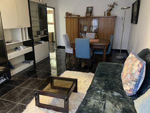 RAMBOUILLET ( CENTRE) gare commerces et écoles à pied