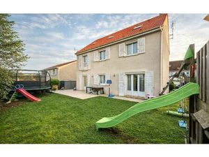 Maison Cergy 166.2 m² T-7 à vendre  530 000 €