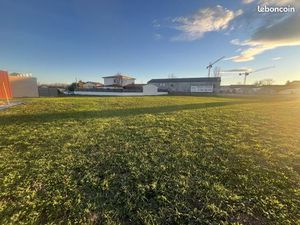 Terrain 1975 m² Pont-du-Château