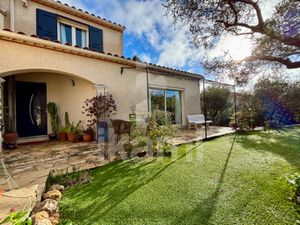 MAISON FAMILIALE SOIGNÉE - QUARTIER PRISÉ - JARDIN - GARAGE