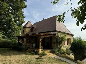 Belle maison familiale dans un environnement privilégié du Pé