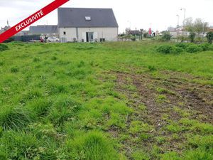 MANCHE 50 TERRAIN CONSTRUCTIBLE VIABILISE 718M²