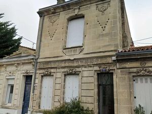 BORDEAUX Caserne Nansouty  maison en pierre avec 3 chambres