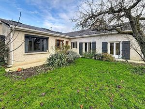 Vente maison 4 pièces  114.00m²  Roissy