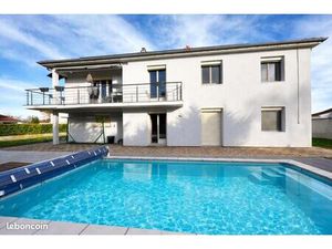 Appartement 7 pièces 171 m²