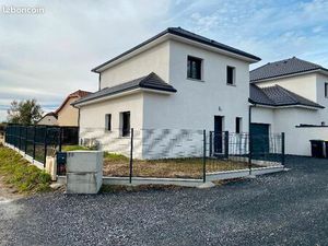 Maison neuve 4 chambres SAUVAGNON