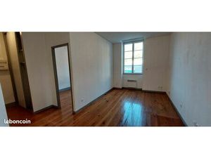 Av Marcellin Berthelot  T2 avec Chambre séparée