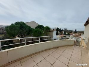 Avignon Route de Lyon-T2 + Garage