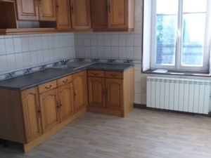 Loue appartement 1° étage