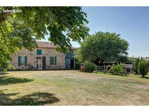 Propriété 3 pièces 87 m²