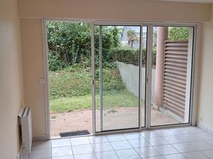 2 PIECES REZ DE JARDIN 36m2