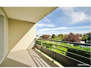 T2 avec balcon et place de parking