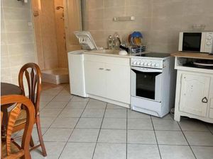 Apparemment T1 2 pièces