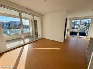 T3 avec parking résidence de standing Toulouse Château de L'Hers