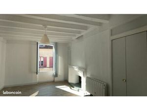 Location maison Joigny centre historique