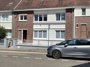 Appartement T3 64 m2 à coté du cinéma/jardin public