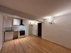 Location Appartement 3 pièces à Vitré Champ De Foire-La Fleuriais (35500) : à louer 3 pièc